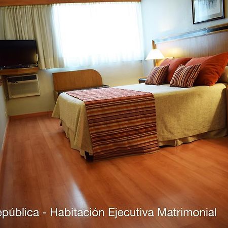 Hotel Solans Republica Rosario Exterior photo