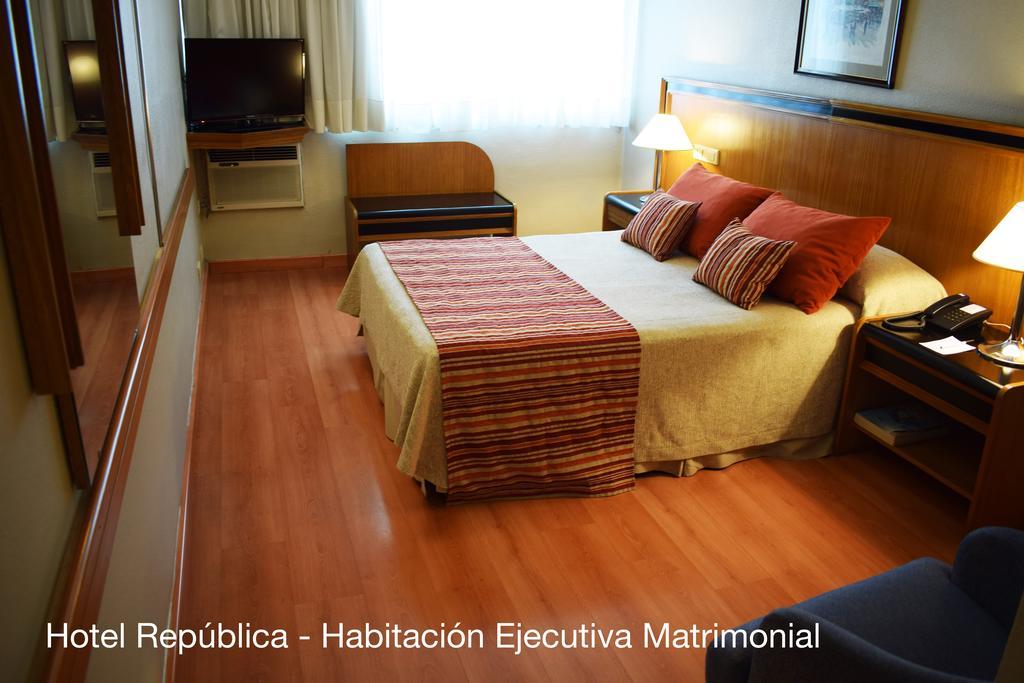 Hotel Solans Republica Rosario Exterior photo