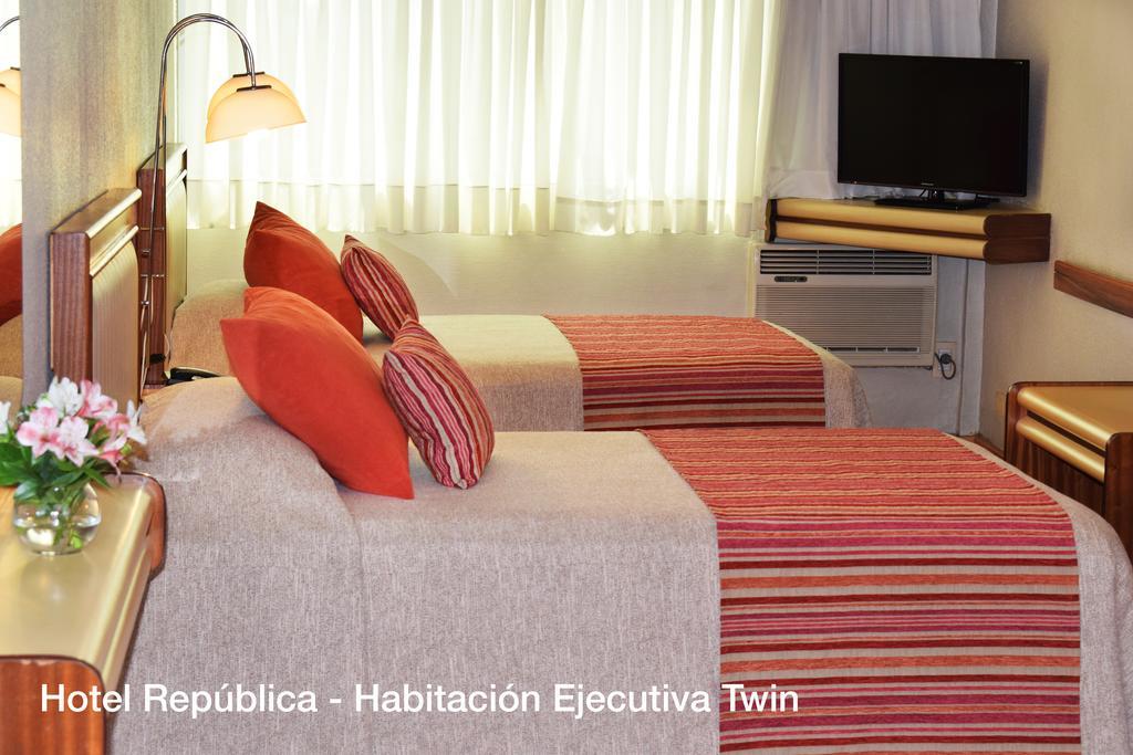 Hotel Solans Republica Rosario Exterior photo