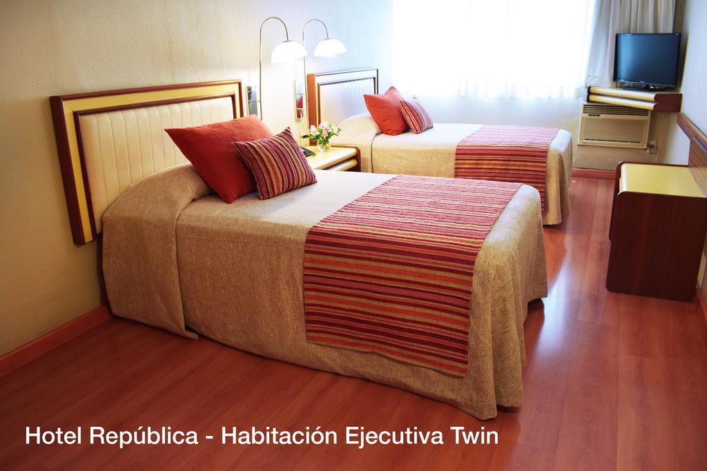 Hotel Solans Republica Rosario Exterior photo